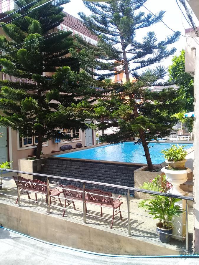 Ban Tyrol Hotel Patong Eksteriør billede